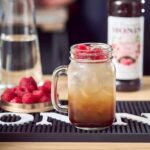 MONIN Raspberry Tea Concentrate Syrup 1L 2