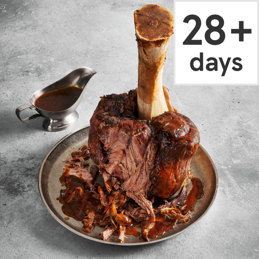 30.-Tesco-Finest-Slow-Cooked-Thors-Hammer-with-Beef-Dripping-Gravy-3.715kg-Serves-8