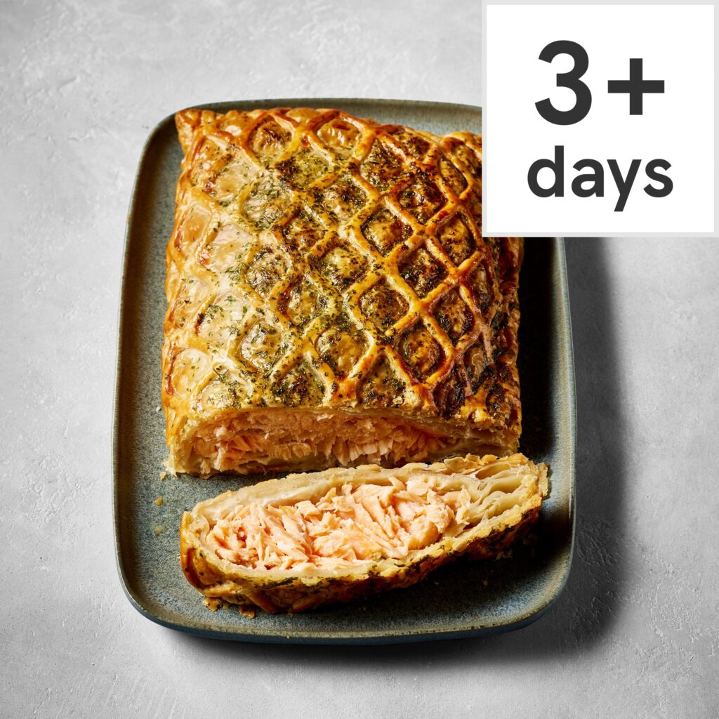 55.-Tesco-Finest-Salmon-Wellington-795g-Serves-4