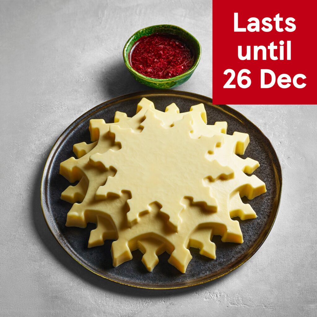 76.-Tesco-Finest-Winter-Berry-Panna-Cotta-Snowflake-629g-Serves-8