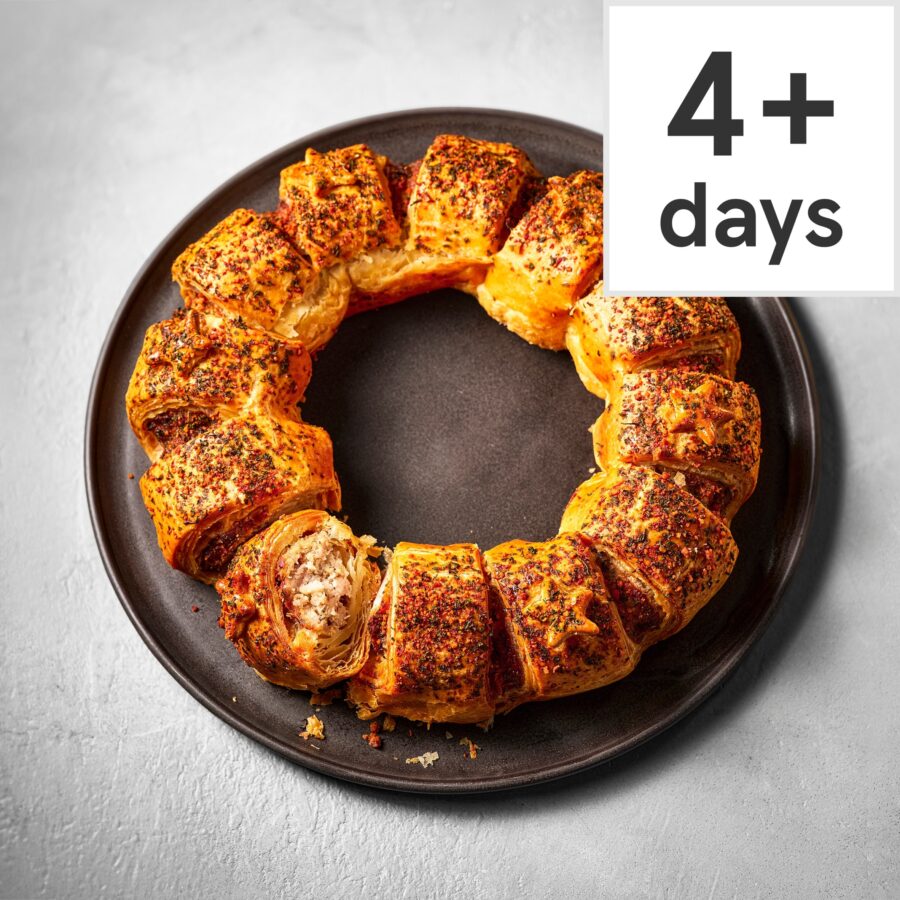 88.-Tesco-Finest-Pork-Smoked-Bacon-Maple-Sausage-Roll-Wreath-580g-Serves-12