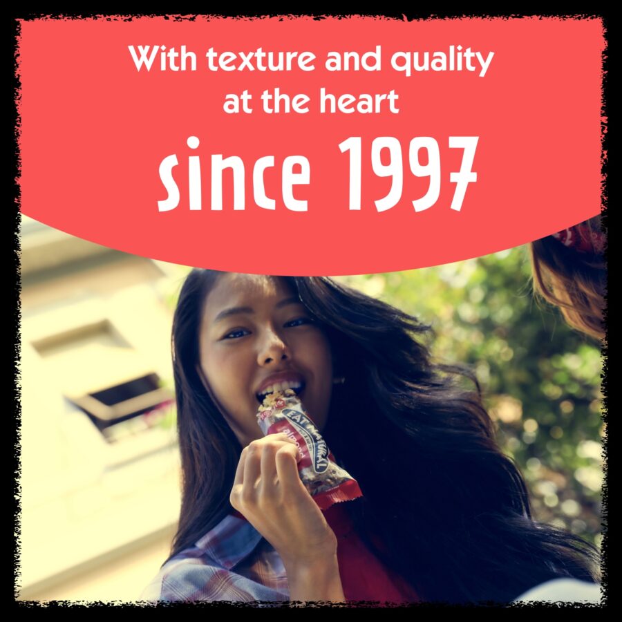 Eat-Natural-Fruit-Nut-Almond-Cranberry-Bar-with-Pomegranate-Honey-40g-5