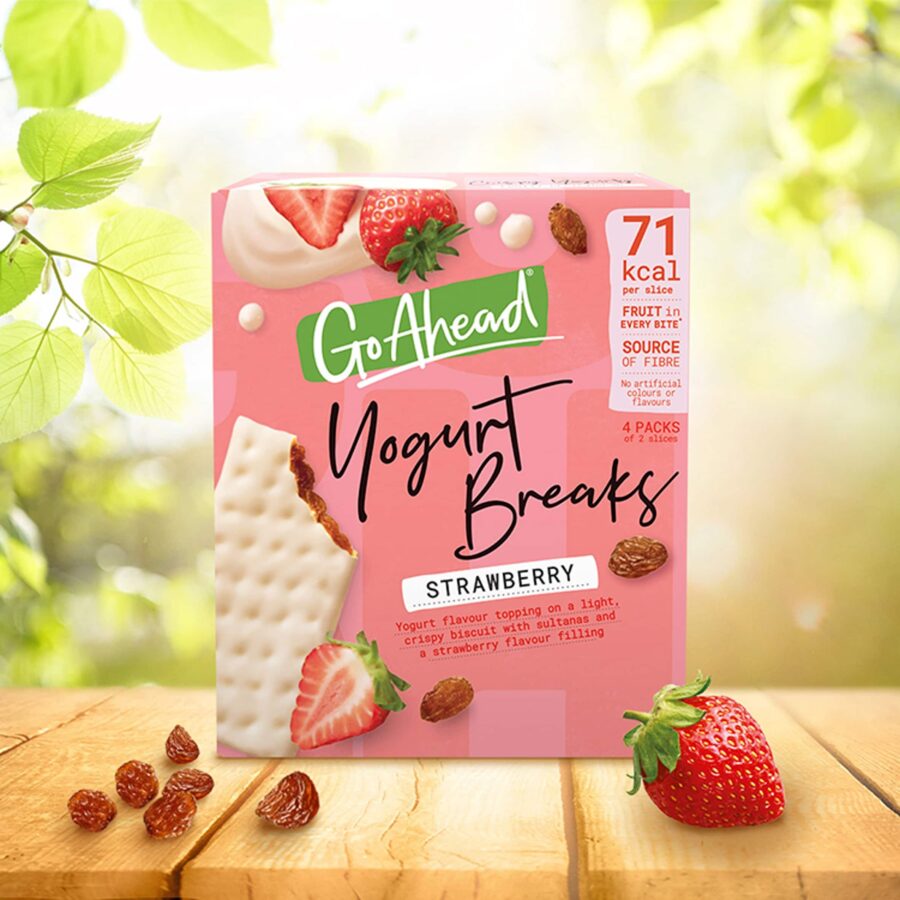 Go-Ahead-Strawberry-Fruit-Yogurt-Breaks-Snack-Bars-Multipack-4-x-35.5g-3