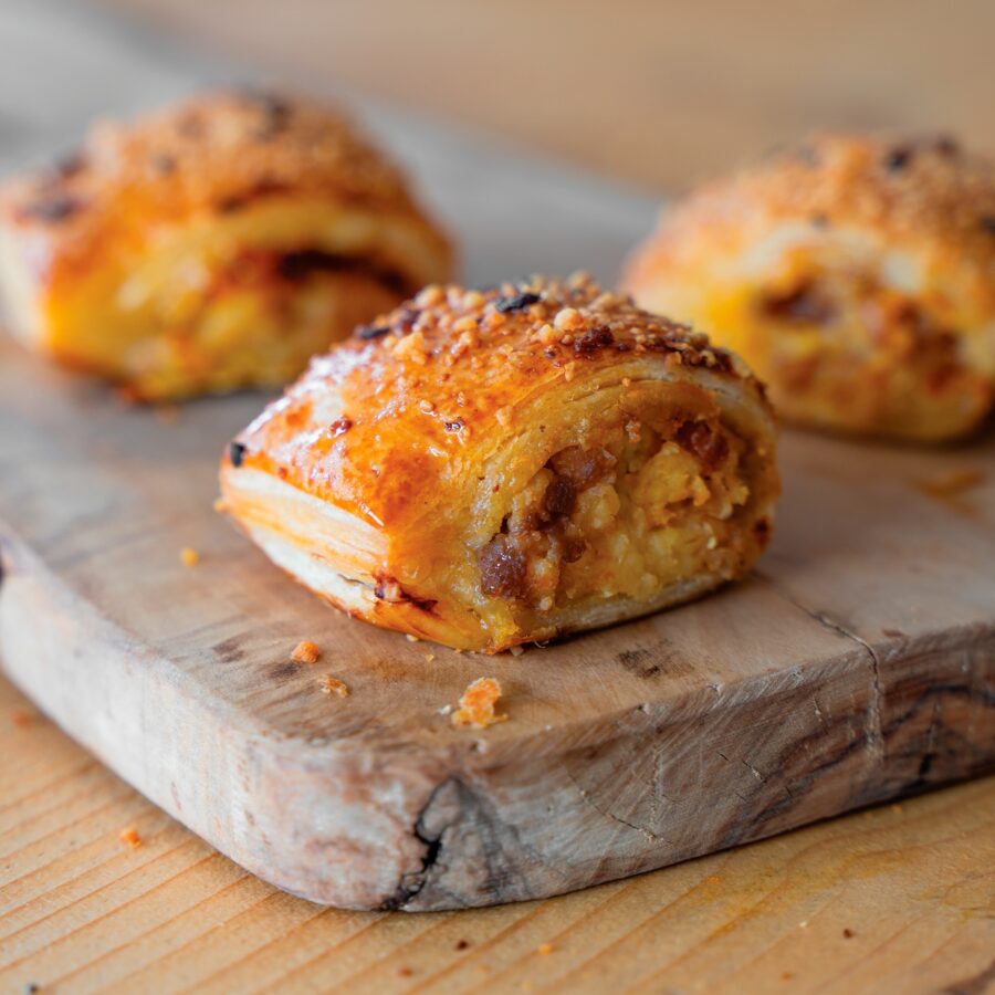 Higgidy-Cheddar-Onion-Veggie-Rolls-160G-2