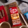 KitKat-Salted-Caramel-Chocolate-Sharing-Bar-99g-4