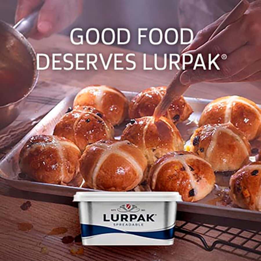 Lurpak-Slightly-Salted-Spreadable-Blend-of-Butter-and-Rapeseed-Oil-400g-4