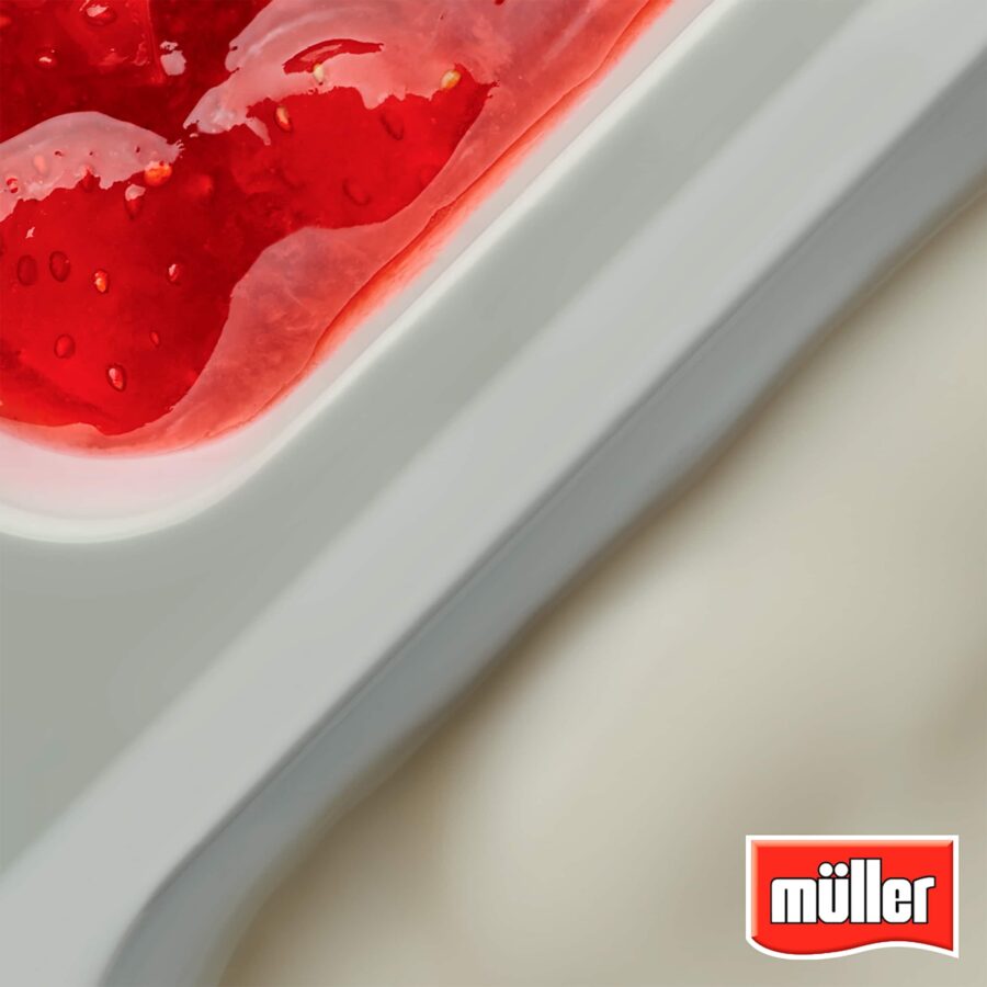 Muller-Corner-Strawberry-Yogurt-136G-4