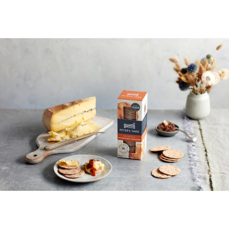 Peters-Yard-Original-Sourdough-crackers-90g-3
