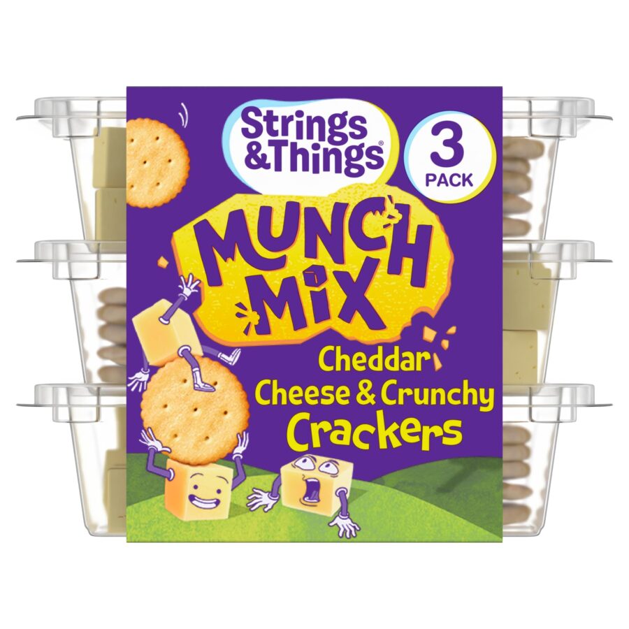 Strings-and-things-Munch-mix-cheese-crackers-90g-1