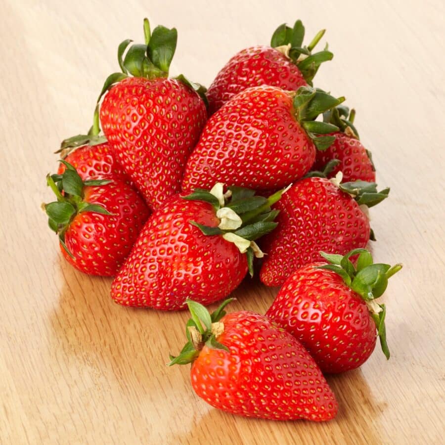 Tesco-Strawberries-227G-2